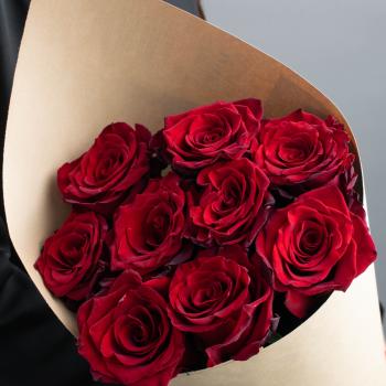Красные розы 9 шт. из Эквадора